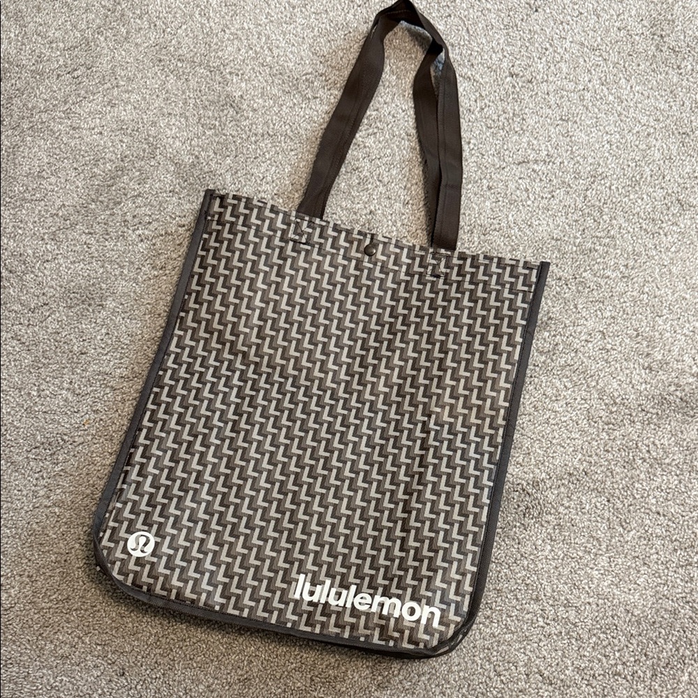 Lululemon Holiday 2025 Large Tote Bag
